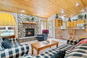 57584 Whistler Ln, Sunriver, OR 97707 - Photo 3
