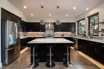 21060 Knott Road, Bend, OR 97702 - Photo 15