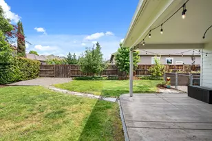 131 Bellerive Dr, Eagle Point, OR 97524 - Photo 41