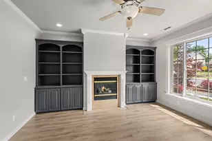 131 Bellerive Dr, Eagle Point, OR 97524 - Photo 9