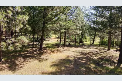 13007 Perry Road, Central Point, OR 97502 - Photo 7