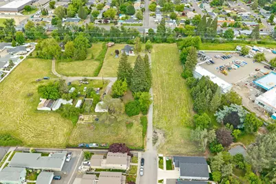 4626 N Pacific Highway, Central Point, OR 97502 - Photo 21