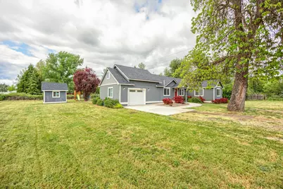 4626 N Pacific Highway, Central Point, OR 97502 - Photo 31