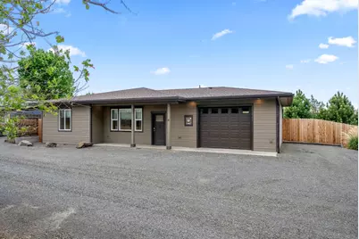 22 SE Hoff Lane, Madras, OR 97741 - Photo 1