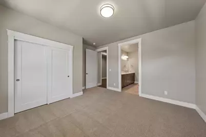 2771 NW 23rd Loop #51, Redmond, OR 97756 - Photo 33