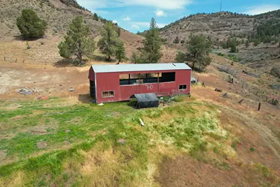 40300 Kahler Basin Road, Spray, OR 97874 - Photo 29