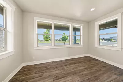 2528 NW Redwood Circle #14, Redmond, OR 97756 - Photo 17