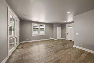 2525 NW Redwood Circle #18, Redmond, OR 97756 - Photo 11