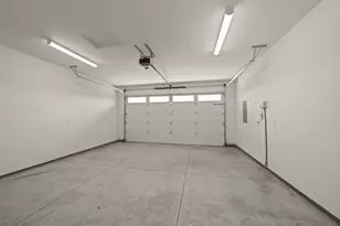 2525 NW Redwood Cir, Redmond, OR 97756 - Photo 29