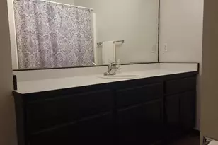 805 Bower Ln, Grants Pass, OR 97527 - Photo 29