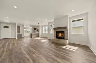 2366 NW Redwood Ave, Redmond, OR 97756 - Photo 11