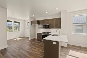 2366 NW Redwood Ave, Redmond, OR 97756 - Photo 15