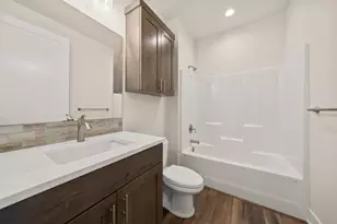 2366 NW Redwood Ave, Redmond, OR 97756 - Photo 25