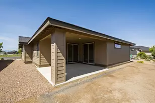 2628 NW Redwood Cir, Redmond, OR 97756 - Photo 5