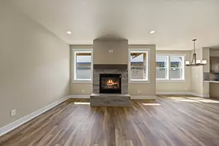 2628 NW Redwood Cir, Redmond, OR 97756 - Photo 11