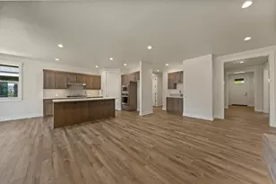 2695 NW 23rd, Redmond, OR 97756 - Photo 13