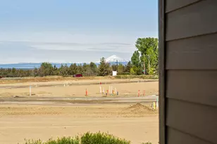 2633 NW Redwood Cir, Redmond, OR 97756 - Photo 7