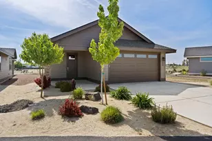2522 NW Redwood Cir, Redmond, OR 97756 - Photo 3
