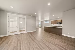 2522 NW Redwood Cir, Redmond, OR 97756 - Photo 9