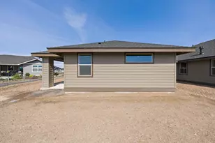 2522 NW Redwood Cir, Redmond, OR 97756 - Photo 5