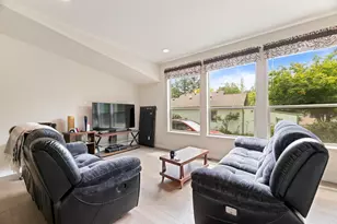 261 White Oak Dr, Cave Junction, OR 97523 - Photo 17