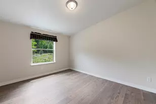 261 White Oak Dr, Cave Junction, OR 97523 - Photo 27