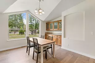 261 White Oak Dr, Cave Junction, OR 97523 - Photo 15