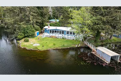 70214 Lakewood Road, North Bend, OR 97459 - Photo 9