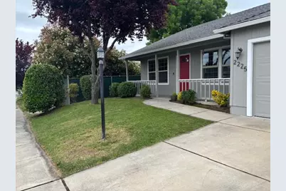 2225 New Haven Drive, Central Point, OR 97502 - Photo 5