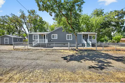 225 Wilson Road, Central Point, OR 97502 - Photo 25