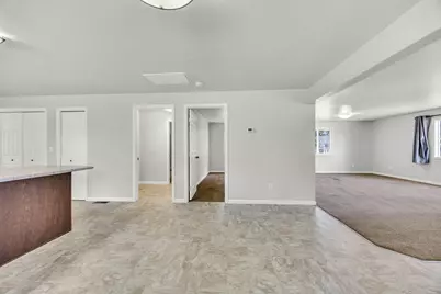 225 Wilson Road, Central Point, OR 97502 - Photo 9