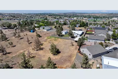 605 SE Kinkade Road, Madras, OR 97741 - Photo 43