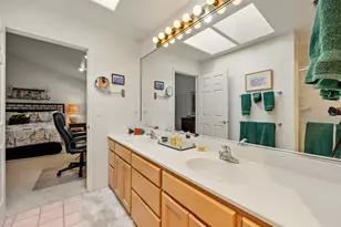 754 Fernwood Dr, Medford, OR 97504 - Photo 27