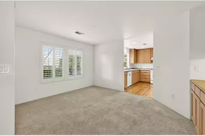 754 Fernwood Drive, Medford, OR 97504 - Photo 9