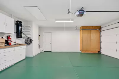 754 Fernwood Drive, Medford, OR 97504 - Photo 31