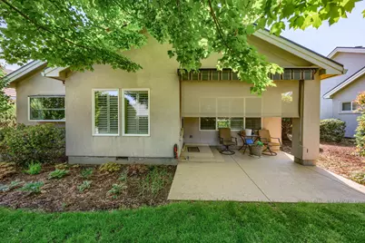 754 Fernwood Drive, Medford, OR 97504 - Photo 29