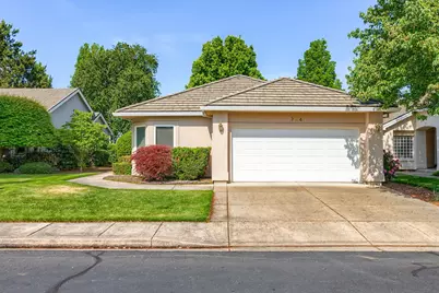 754 Fernwood Drive, Medford, OR 97504 - Photo 3