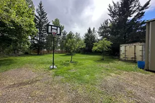 440 Mountain Blvd, Mount Vernon, OR 97865 - Photo 3