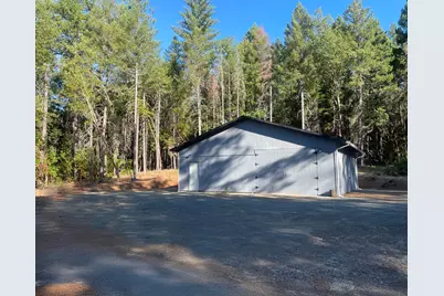 900 Shadow Hills Drive, Grants Pass, OR 97526 - Photo 45