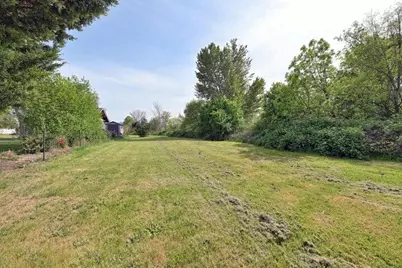 895 Holley Way, Central Point, OR 97502 - Photo 1