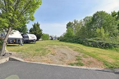 895 Holley Way, Central Point, OR 97502 - Photo 5