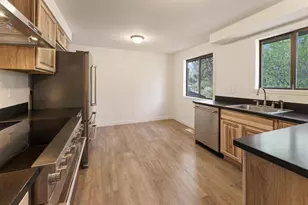 19815 Nugget Ave, Bend, OR 97702 - Photo 11