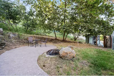 1027 Lakeshore Drive, Klamath Falls, OR 97601 - Photo 37