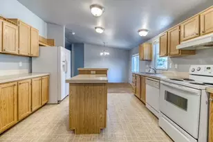 52084 Red Pine, La Pine, OR 97739 - Photo 9