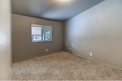 52084 Red Pine, La Pine, OR 97739 - Photo 17