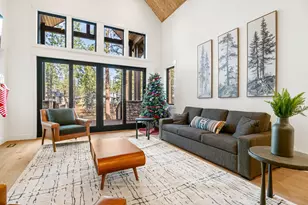 18211 Basalt Ln, Bend, OR 97707 - Photo 17