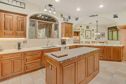 8050 NW Grubstake Way, Redmond, OR 97756 - Photo 19