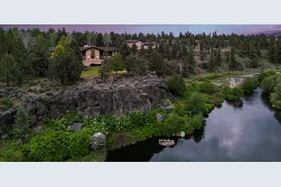 8050 NW Grubstake Way, Redmond, OR 97756 - Photo 5