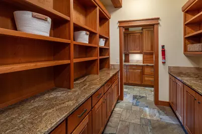 18883 Sutherland Court, Bend, OR 97702 - Photo 15