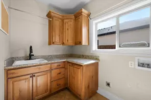 888 Arrowhead Trail, Eagle Point, OR 97524 - Photo 17